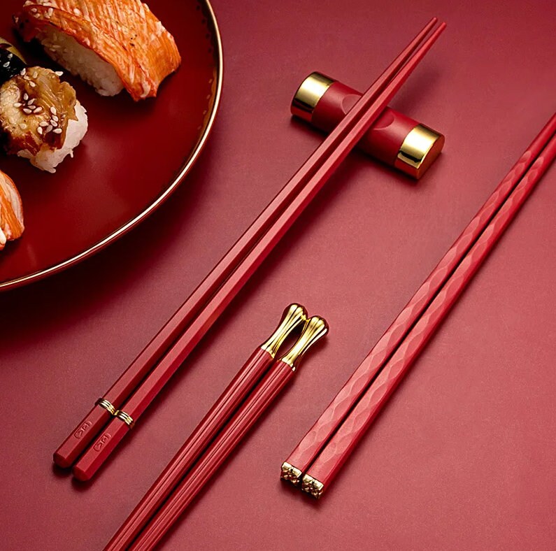 5 Pairs Chopsticks Set Japanese Chopsticks, Korean Chopsticks and Spoon