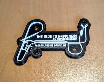 3-in-1 Badge  : The Ride to Happiness - Plopsaland de Panne | Mack - Roller Coaster Magnet / Keychain / Badge
