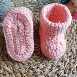 Handgemachte häkeln Baby Booties ideal für eine Babyparty oder Baby Geschenk