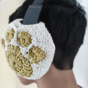 cat dog paws headphone cover airpods max sony xm4/xm5 gift for her earphone cover gift for pet lover crochet pattern gift for him.jpg