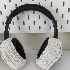 cat dog paws headphone cover airpods max sony xm4/xm5 gift for her earphone cover gift for pet lover crochet pattern gift for him.jpg