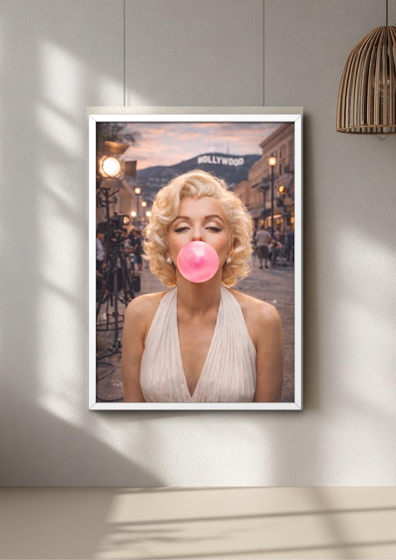 Marilyn Monroe Bubblegum Pop Art Print, Hollywood Glam Movie Poster