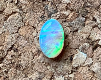 Australian Opal Lightning Ridge Solid Natural/Untreated Gemstone. 0.45ct.