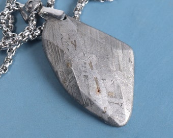 The lucky stone carved meteorite, meteorite pendant, necklace, gift, shooting star X555