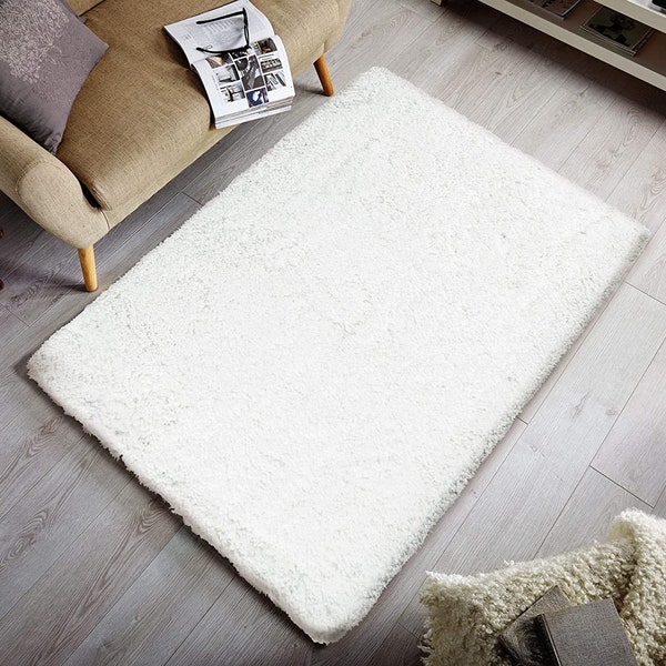 Deep Pile Super Soft and Thick Shaggy White Rug in 100x150 cm (3'3''x4'11'')