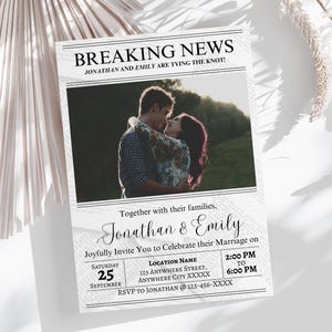 Modelo de cartão de convite para festa de casamento com tema de jornal | Cartão de convite para festa de casamento | Cartão de convite para festa de casamento | Editável para impressão