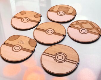 Conjunto de posavasos de madera Pokeball – Regalos de decoración del hogar – Posavasos de bebida geek – Decoración ecológica – Diseño único de madera – Portavasos hecho a mano