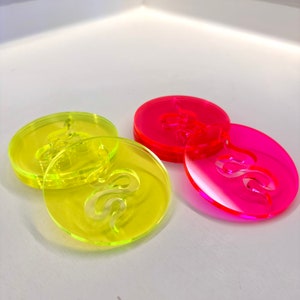 Vibrant Neon Acrylic Coaster Set | 4 Piece Round Drink Mats with Snake Motif - Modern Home Decor and Gift Idea for Coffee Lovers