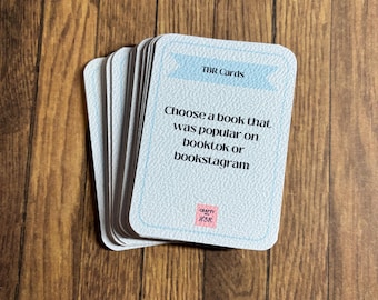 Set of 32 'to be read' prompt cards