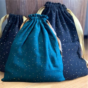 Abfallfreie Geschenkverpackung, Baumwollstoffe und goldene Bänder, goldene Tupfenmuster, wiederverwendbarer Beutel mit Kordelzug, Schmuck, Aufbewahrung und Reisen, Weihnachten