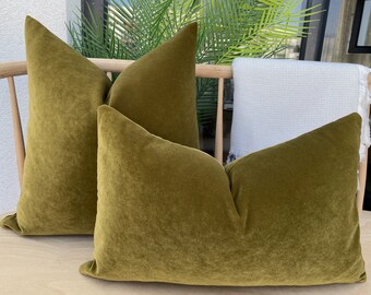 Housse de coussin en velours vert huile, coussin en velours vert, taie d'oreiller en velours, décoration d'oreiller, coussin en velours, tissu velours vert huile