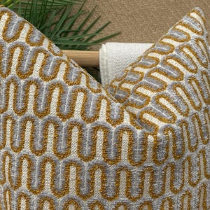 Mosterd en stoffig blauw linnen kussensloop, dik en zacht linnen kussen, geweven kussen mosterd en blauw bouclé, katoenen kussenstof