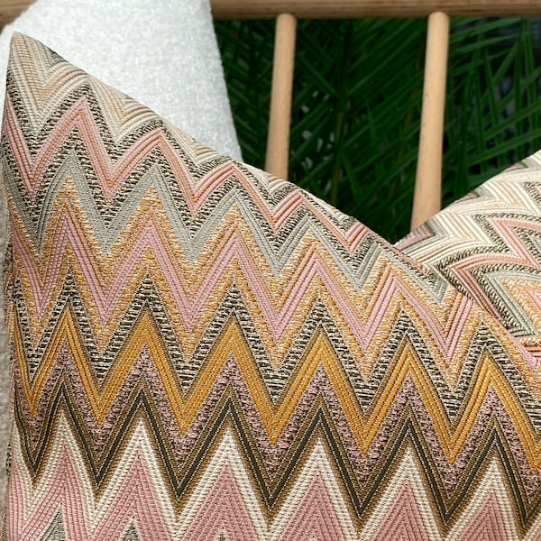 Housse de coussin rose à chevrons, coussin texturé zigzag coloré, taie d'oreiller à chevrons, tissu de coussin en coton à chevrons, taie d'oreiller euro