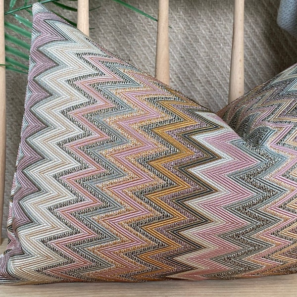 Rosa Zick-Zack-Kissenbezug, bunter Chevron-Kissenbezug, Euro Sham-Überzug, Zick-Zack-Kissenbezug, Baumwollrosa Chevron-Kissenbezug