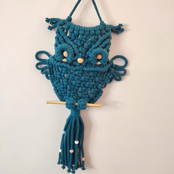 Chouette, hibou en macrame a suspendre, decoration murale, chambre enfant, chambre bebe