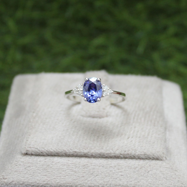 Vintage Tanzanite Ring 925 Sterling Silver Blue Engagement Ring Unique Anniversary Ring December Birthstone Ring Birthday Gift For Her