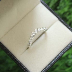 Diamond Wedding Band, Round Ring, Women's Silver band , Stacking Ring, Sterling Silver Ring, Promise Ring, CZ Diamond Ring