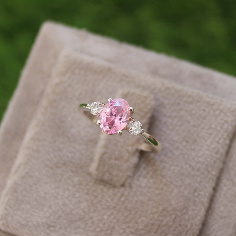 Bague d'anniversaire saphir rose faite main, pierre rose, forme ovale, argent sterling, pierre de naissance de septembre