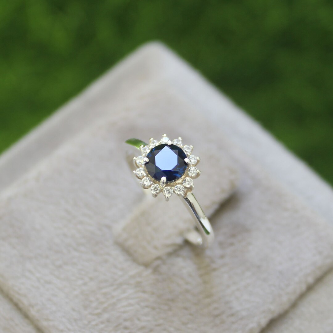 Dainty Blue Sapphire Ring, Round Cut Gemstone Wedding Ring, Solitaire Silver Ring, Handmade