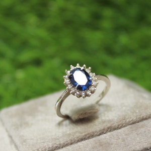 blue sapphire ring vintage sapphire engagement ring for women diamond halo lab grown sapphire wedding band bridal ring