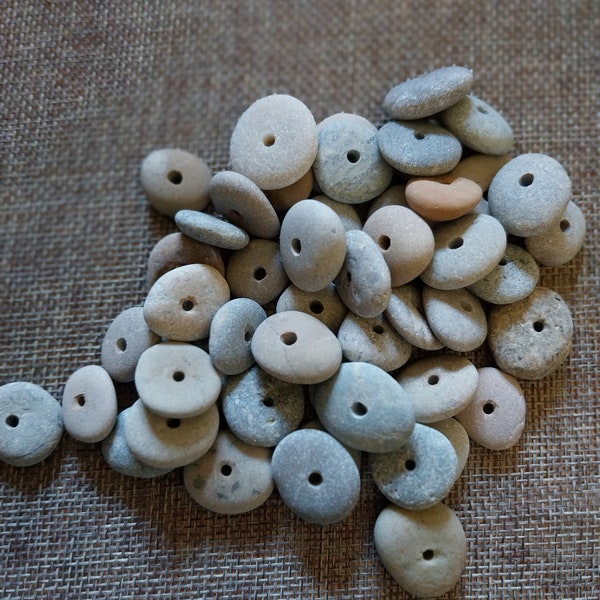 50 pcs Center Drilled Natural Sea Stones for Craft.Hole 2mm, 3mm, 4mm. Beach Stones 1.5-2cm (0.59-0.78in) With Hole for Jewelry.
