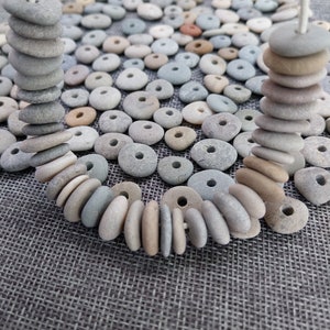 50 pcs Center Drilled Natural Sea Stones 2mm, 3mm Hole. Beach Stones 1-1.3cm.(0.39-0.51 inches) For Jewelry Making
