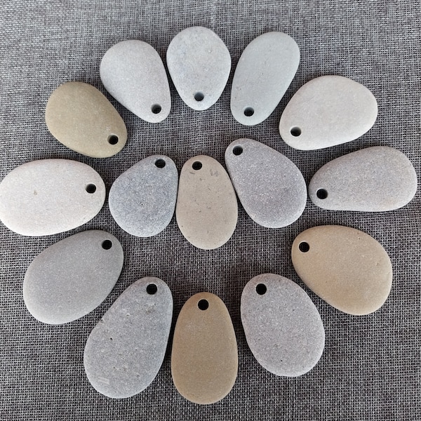 15 Pieces Large Top Drilled Natural Sea Stones Hole 6mm(0.23")Beach Stones With Hole For Craft.Pebbles 5.5-7cm(2.16"-2.75")For Painting