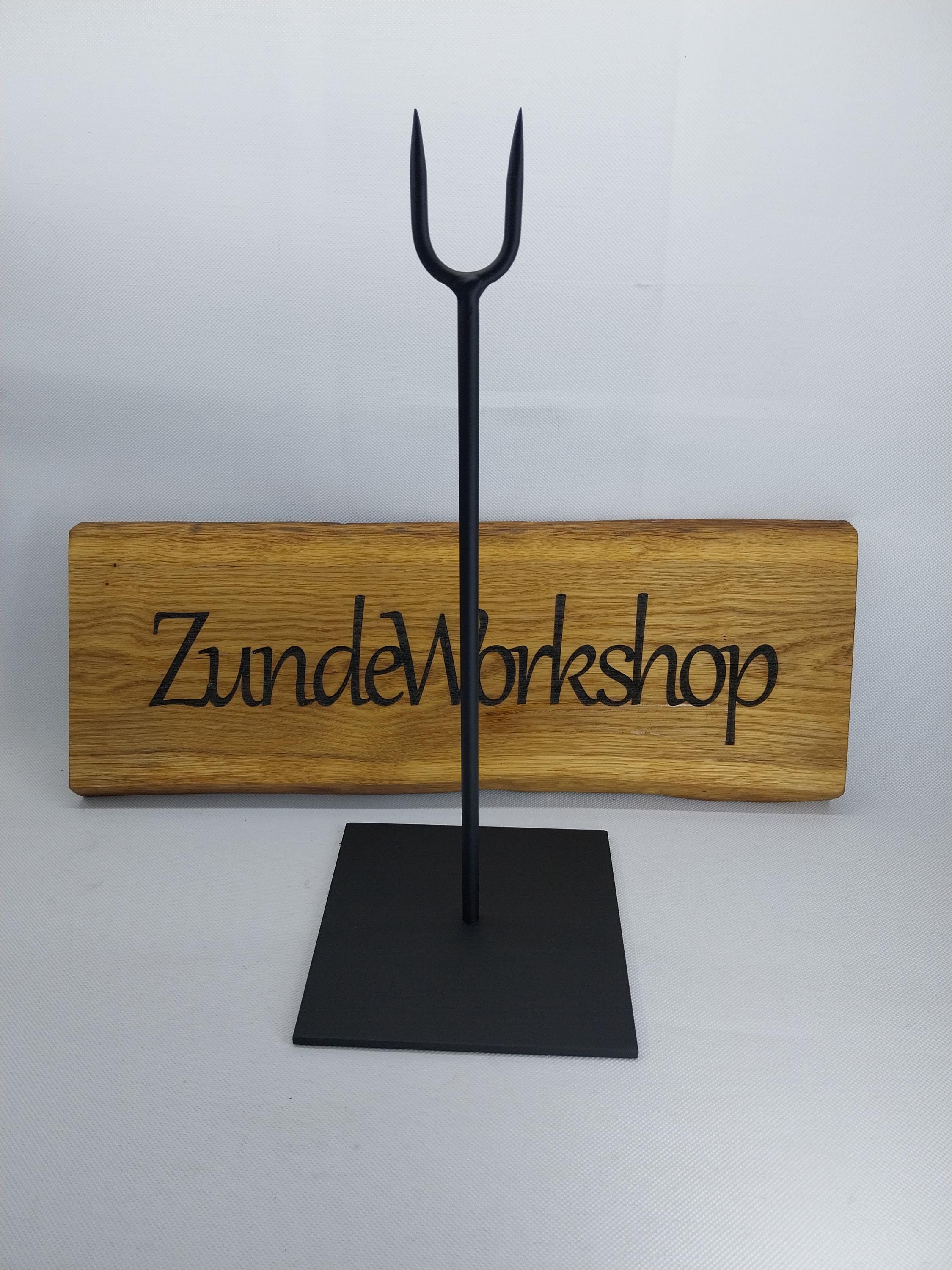 Iron Rod Sculpture Display Stand - Etsy