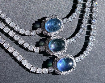 Aquamarin Armband in hoher Qualität, versilbert einstellbar, März Geburtsstein Geschenk, natürlicher blauer Kristall mit Zirkon, elegantes Geschenk für sie