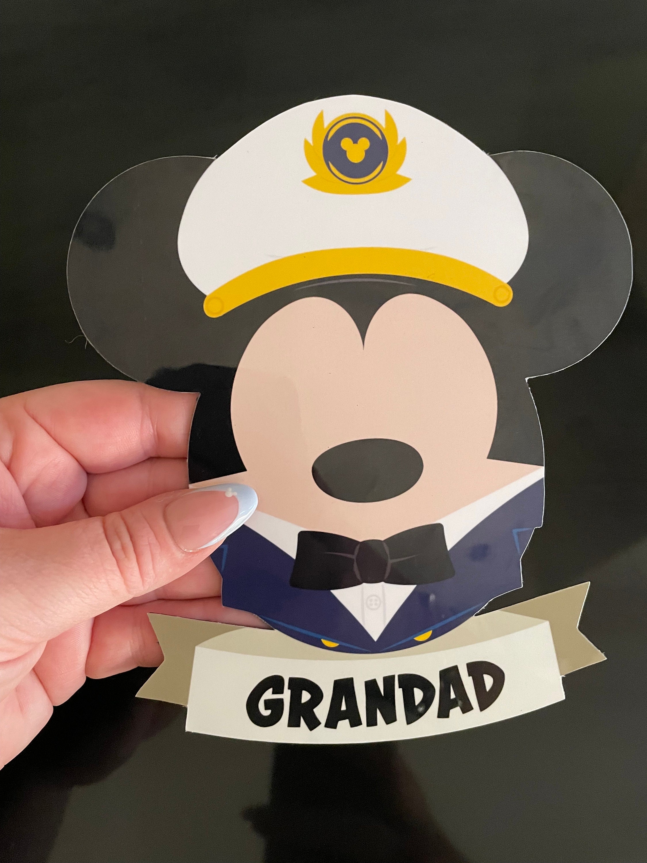 Members have to strictly follow the “rules” but your own admins don't?  Guess it must depend on how interesting the plant is 😏. No need to boot me  .. I'll see my, image size:2250x3000