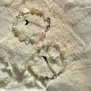 Fairycore Beaded Bracelet, Cottagecore Bracelet, Mermaid Bracelet, Coquette Bracelet, Y2K Bracelet, Aesthetic Pearl Beaded Bracelet