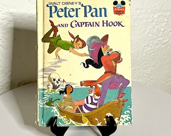 Peter Pan and Captain Hook Random House and Walt Disney Vintage 1972 Hardcover Childrens Book/Picture Book/Neverland/Disney Vilan/Lost Boys