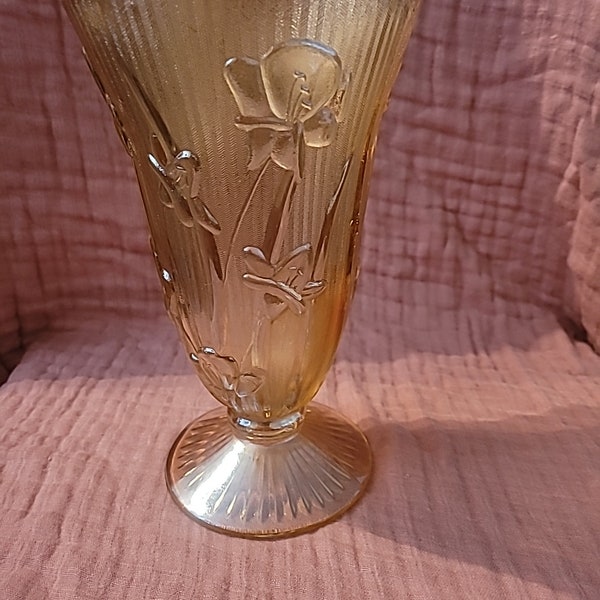 Vintage Jeanette Carnival Glass Iris Footed Vase Excellent Condition