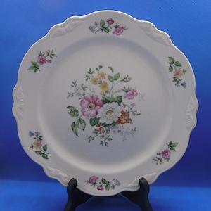 Homer Laughlin Virginia Rose Springtime Dinner Plate
