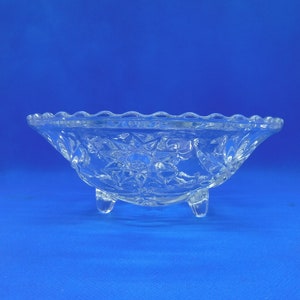 Anchor Hocking Prescut Clear 3-Toed Bonbon Bowl