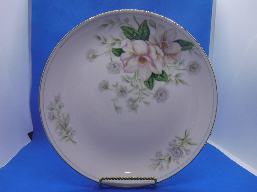Yamaka China YAM30 Made in Occupied Japan Floral Pattern Dinner Plate