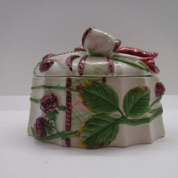 Blackberry Rabbit - Etsy