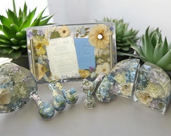 Bandeja de resina personalizada para conservar flores de ramos de boda, flores de compromiso o flores funerarias.