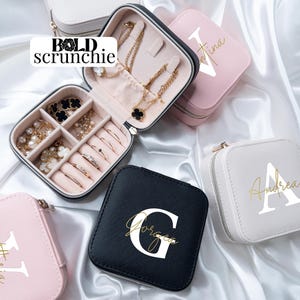 Portagioielli in pelle Saffiano con nome personalizzato, formato da viaggio - Rosa, Nero, Ostrica - Portagioielli con incisione personalizzata - Organizer portatile per gioielli