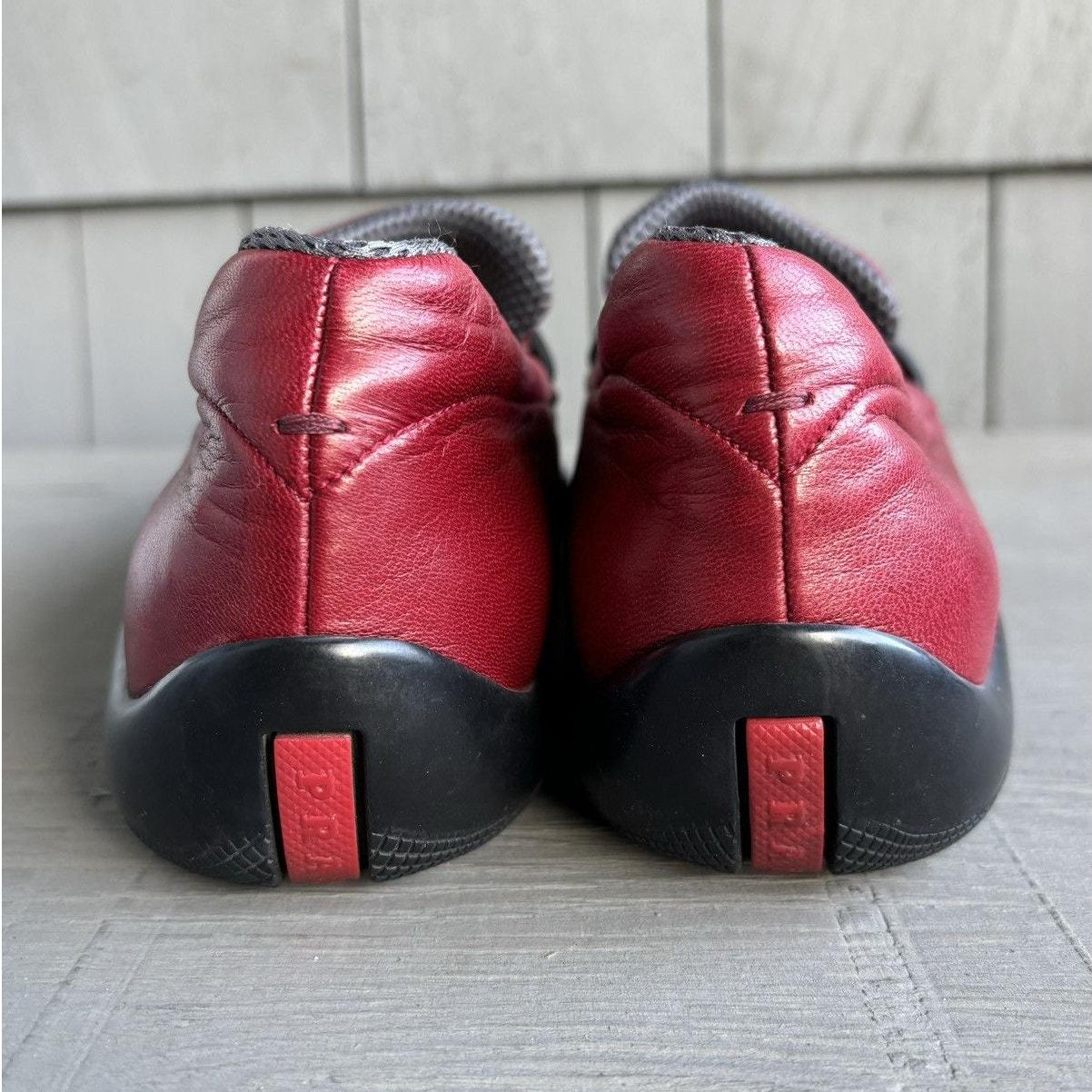 S/S 2002 Prada Sneakers Vintage Slip on Toggle Linea Rossa Vintage 
