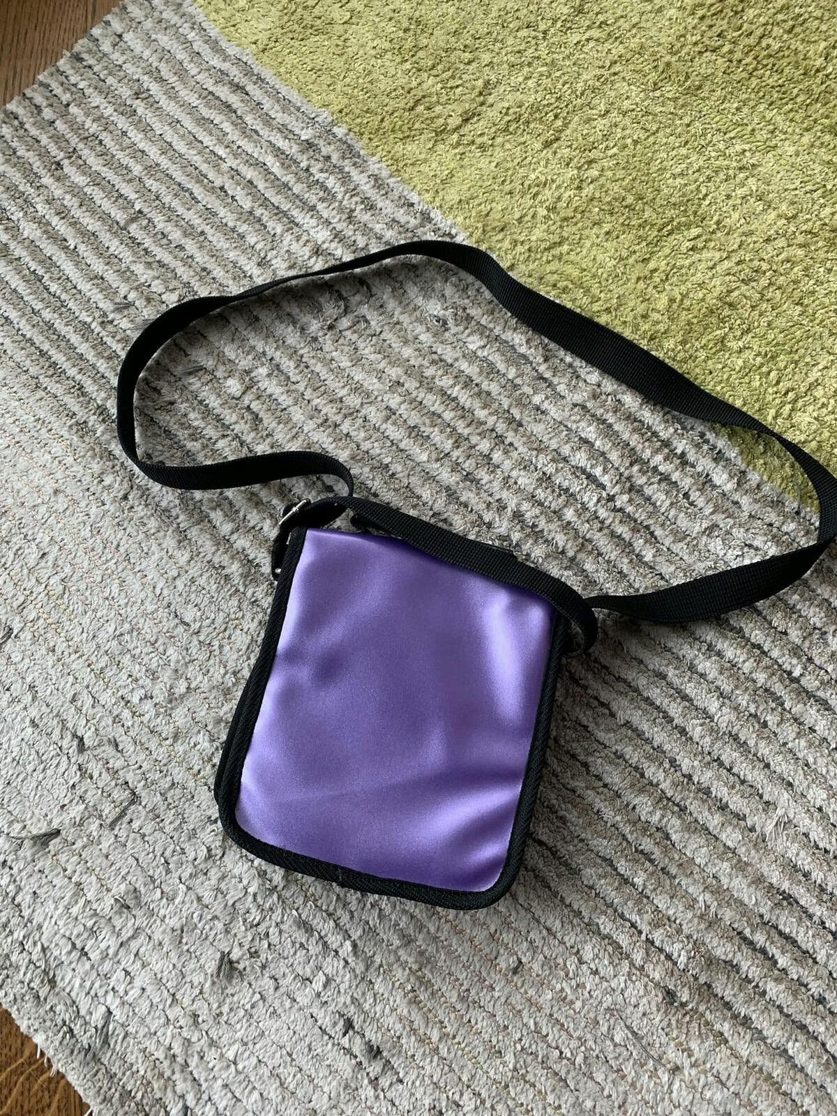 2000s Purple PVC Crossbody Bag Y2K Vintage Side Bags Sling 2000s Purple PVC Crossbody Bag Y2K Vintage Side Bags Sling