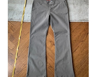 Vintage Miu Miu Style Low Rise Hose 2000er Jahre Ausgestellte Pin Stripe Vintage Co-op Uniform Arbeitshose 2000er Vintage Low Rise Jeans Damen 34x34