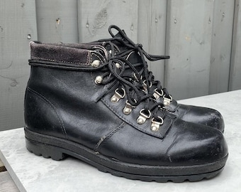 Botas de caminhada vintage dos anos 1980 Mountain Trek Botas de couro pretas vintage dos anos 80 para mulheres tamanho 5 para montanhismo Paraboot Danier Danner Tourist Brand