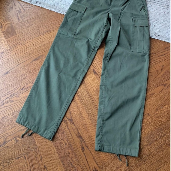 Early 2000s Army Green Cargos main image 1