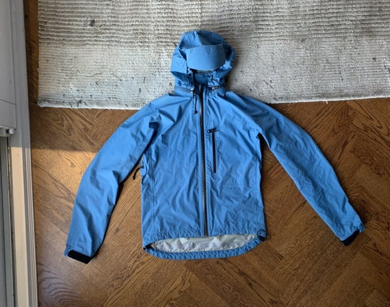90s MEC Goretex Shell Jacket Vintage Windbreaker Rain Coat 1990s Mountain Equipment Co op REI Marmot Arcteryx Patagonia Mammut Taped Seams