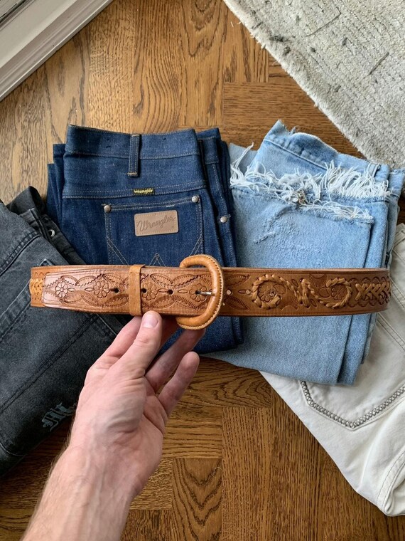 1970s Tooled Leather Belt Vintage Weave 70s Big XL 40 Hippie  display picture 1
