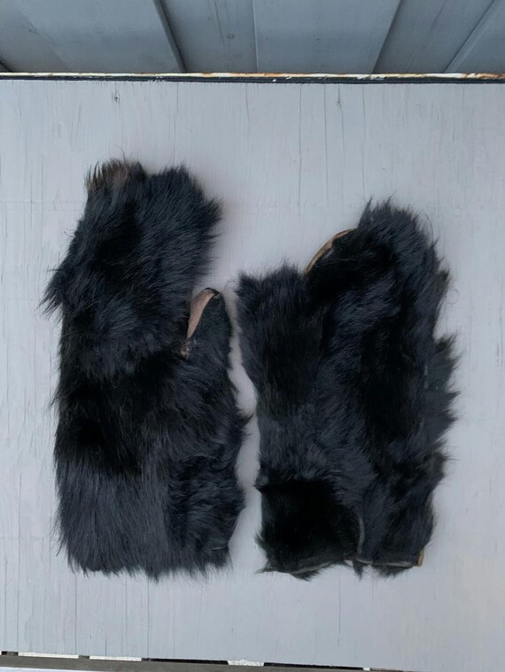 Antique Bear Fur Mittens 1900s Vintage Leather Ga… - image 4