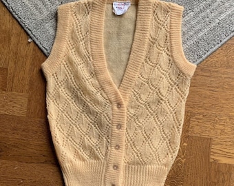 1970s Mohair Sweater Vest Vintage Cardigan Loose Knit Fuzzy Vintage Mohair Vest 70s 60s Jump for Charley Montreal Hairy Grunge Cobain Womens