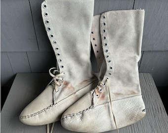 Bota Mukluk de camurça vintage, mocassim nativo americano, bota alta de neve, bota vintage de pele de veado, couro de veado vintage, couro indígena, feito à mão, aborígene