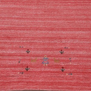 Alfombra de lana Loribaft Gabbeh auténtica, ultrasuave y de alta calidad, tejida a mano con nudos finos, color rosa coral, estilo Abrash, ideal para salas de estar modernas y bohemias. imagen 9